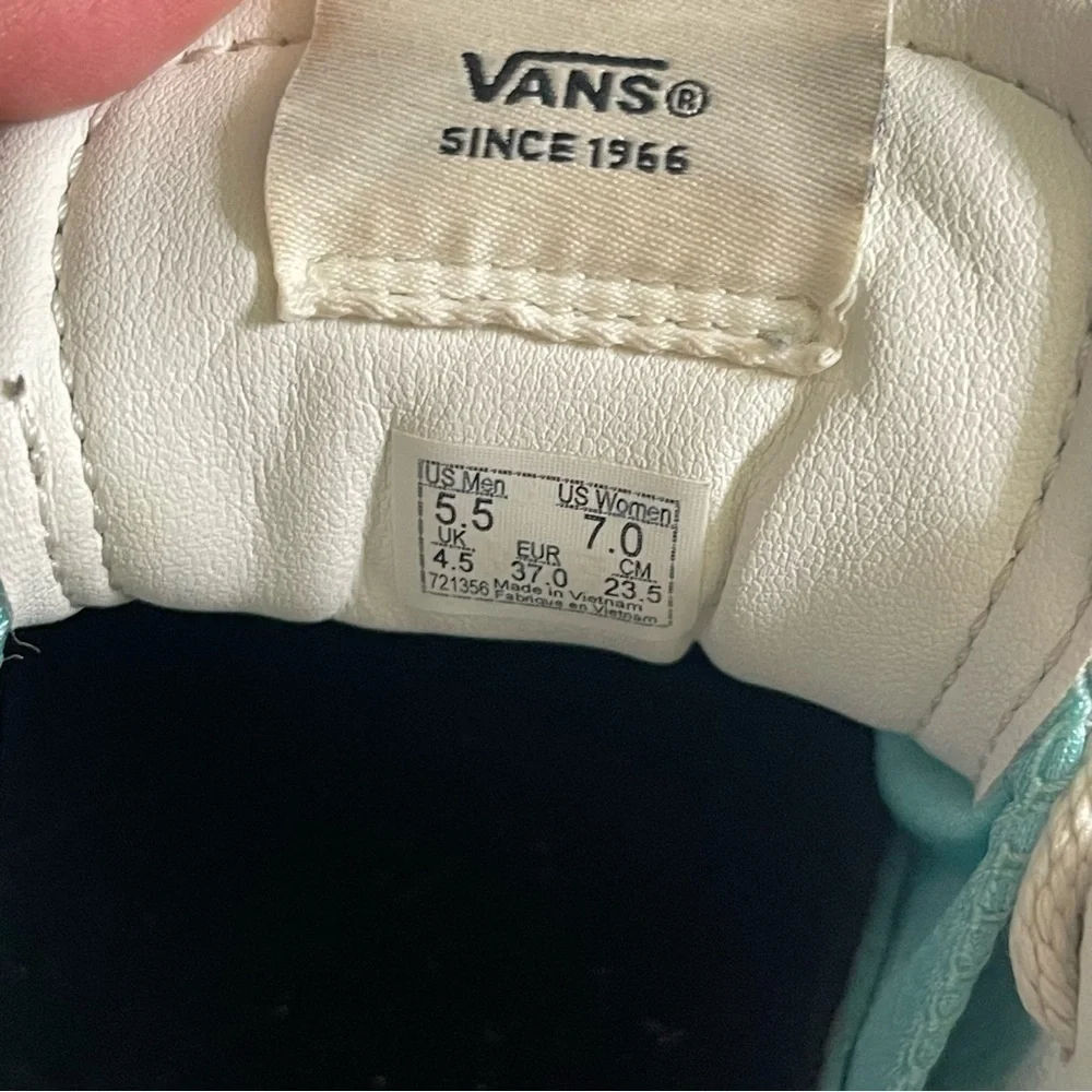 VANS Lace Up Leather Sneakers Women Size 7 Ivory Animal Print Casual Comfy - Picture 9 of 12